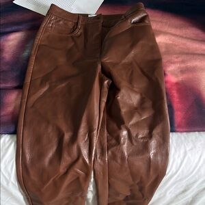 Aritzia / Wilfred Brown Leather Pants size 6